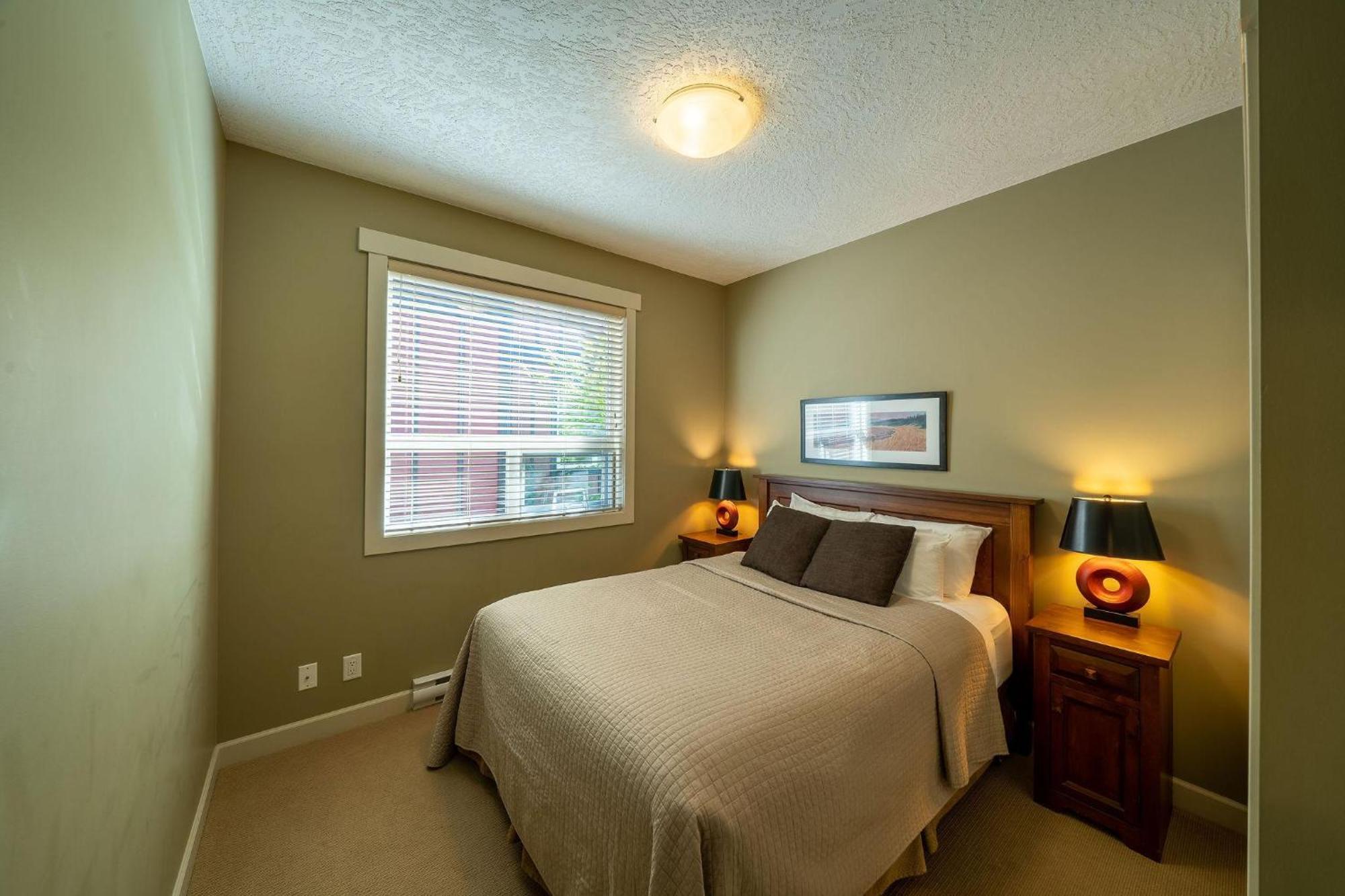 Sooke Harbour Resort & Marina Buitenkant foto